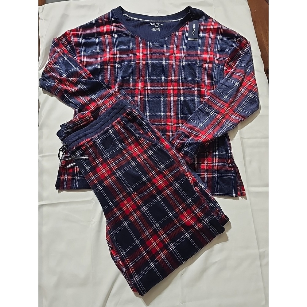 Nautica Womens Large Velour Red Blue‎ Plaid Pajama Set Long Sleeve Pants nwt